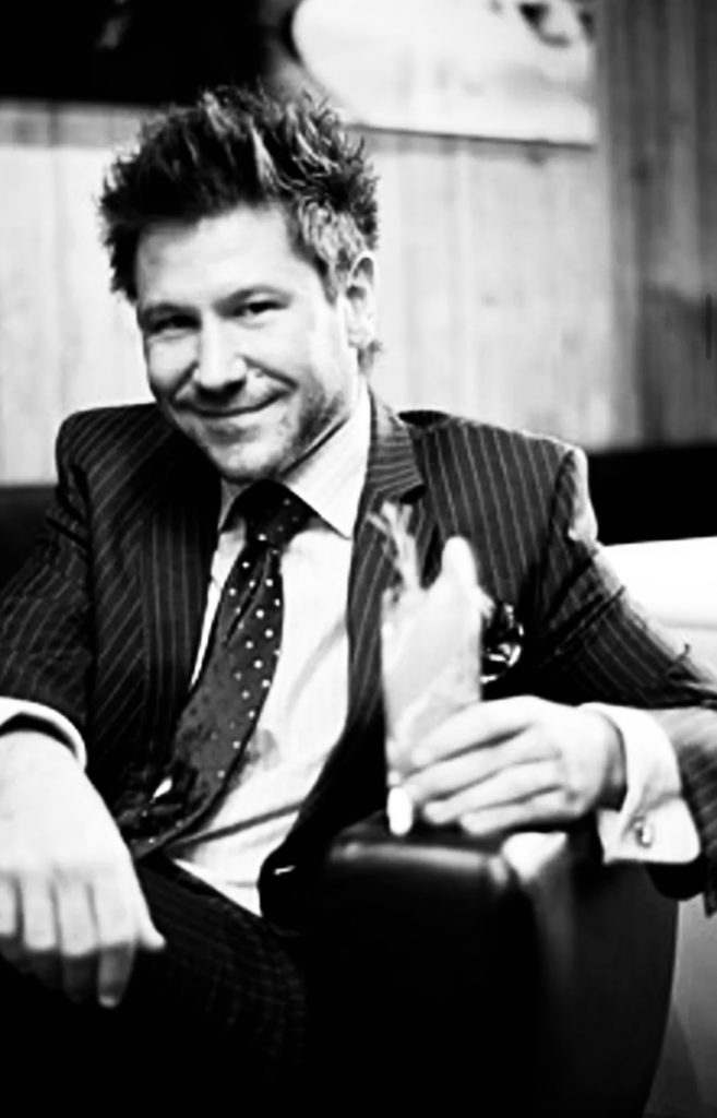 wein, weinsorte, rotwein, weißwein, roséwein, weingut, sommelier, sommellerie, weinprobe, weinverkostung, weinbewertung, weinwissen, weinbeschreibung, weincharakter, weinaromen, weinempfehlung, weinberatung, weintipp, weinpairing, foodpairing, weinbegleitung, wein und essen, wein zum fisch, wein zum steak, wein zu käse, wein zu pasta, wein zum dessert, weinmenü, fine dining, gastronomie, restaurantwein, haubenrestaurant, michelin, delice stuttgart, weinliste, weinkarte, weinauswahl, servicekultur, servicekunst, gastgeber, sommelierschule, sommelierschein, sommelierschulung, sensorik, weinsensorik, aromarad, geschmacksprofil, terroir, weinbau, weinrebe, rebsorte, weinberg, weinregion, herkunft, weinland, weinbaugebiet, deutschlandwein, italienwein, französischer wein, spanischer wein, österreichwein, schweizer wein, südafrika wein, kalifornien wein, napa valley, bordeaux, burgund, chianti, rioja, ribera del duero, moselwein, pfalzwein, rheingau, rheinhessen, frankenwein, badenwein, sachsenwein, saale-unstrut, elsasswein, piemontwein, barolo, barbaresco, brunello, amarone, valpolicella, prosecco, franciacorta, champagne, cremants, sekt, deutscher sekt, schaumwein, stillwein, natural wine, orange wine, biodynamischer wein, biowein, veganer wein, nachhaltiger wein, weinherstellung, kelterung, gärung, malolaktische gärung, ausbau, barrique, holzfass, edelstahltank, flaschenreife, dekantieren, karaffieren, weinservice, trinktemperatur, weinglas, zieher vision, zieher glass, burgunderglas, rieslingglas, universalglas, rotweinglas, weißweinglas, glasform, aromaentfaltung, glasempfehlung, weinlagerung, weinkeller, weinklimaschrank, weintemperierung, korken, schraubverschluss, naturkork, glasverschluss, korkfehler, oxidation, belüftung, sediment, depot, weinflecken, weinstein, weinfehler, schwefel, säure, restzucker, trocken, halbtrocken, feinherb, lieblich, süßwein, dessertwein, eiswein, beerenauslese, trockenbeerenauslese, spätlese, auslese, kabinett, pradikatswein, qualitätswein, tafelwein, landwein, weingesetz, appellation, docg, aoc, d.o., vdp, grosses gewächs, erste lage, weinbewertungssystem, parker punkte, falstaff punkte, vinum, wein plus, tasting note, verkostungsnotiz, farbe, bukett, duft, mundgefühl, struktur, körper, tannin, abgang, länge, komplexität, balance, mineralität, frucht, würze, florale noten, kräuter, vanille, toast, mokka, leder, erde, stein, graphite, salz, kalk, kirsche, pflaume, himbeere, brombeere, apfel, birne, zitrus, limette, grapefruit, ananas, mango, pfirsich, marille, honig, haselnuss, mandel, butter, karamell, rauch, pfeffer, balsamico, eukalyptus, menthol, kräuterwürze, kräuterduft, rosennote, veilchen, lavendel, wacholder, muskat, zimt, nelke, kumin, schokolade, kaffeebohne, toastbrot, hefe, brioche, kreide, mineralisch, floral, würzig, fruchtig, elegant, kräftig, rund, harmonisch, frisch, kühl, linear, lang, dicht, filigran, stoffig, samtig, cremig, lebendig, fein, komplex, tief, delikat, zart, salzig, kalkig, rauchig, reif, jugendlich, balanciert, animierend, expressiv, subtil, konzentriert, trinkreif, lagerfähig, jahrgang, jahrgangstiefe, jahrgangsvergleich, klimawandel, hitzejahrgang, weinqualität, erntezeitpunkt, handlese, selektion, weinlese, mostgewicht, oechsle, weinsäure, weinzucker, weinalkohol, alkoholgehalt, restzuckeranalyse, ph-wert, schwefelung, filtrierung, unfiltriert, weinbereitung, cuvée, reinsortig, assemblage, blend, fassprobe, bottling, degorgieren, dégorgement, dosage, brut, extra brut, sec, demi sec, doux, reserve, vintage, non vintage, jahrgangssekt, prestige cuvée, grand cru, premier cru, village, cru classé, estate, domaine, tenuta, bodega, château, weingutsführung, weinverkauf, weinhandlung, onlineweinhandel, weinshop, vinothek, weinmesse, weinevent, weinfestival, weingala, weinreise, weintourismus, tasting flight, masterclass, sommelierschule, weinakademie, weinseminar, sensoriktraining, degustation, blindverkostung, vergleichsprobe, horizontale verkostung, vertikale verkostung, weinbeschreibung schreiben, tasting note vorlage, aroma erkennen, wein bewerten, wein empfehlen, best wine germany, best sommeliers, deutscher sommelierverband, wset, court of master sommeliers, weinexperte, weinkritiker, weinjournalismus, weinblog, weinpodcast, weinmagazin, weinwissen online, gastrokultur, kulinarik, gourmet, fine dining szene, sterneküche, haubenküche, pairing idee, menübegleitung, amuse bouche, wein zum käse, wein zum dessert, aperitif, digestif, wein und sake, sakepairing, champagnerpairing, rosétrends, naturalwine trend, orange wine trend, zero dosage, low intervention, slow wine, nachhaltigkeit im weinbau, regenerative weinwirtschaft, biodynamik, demeter, ecovin, fair’n green, klimaneutraler wein, co2 bilanz wein, glas vs bag in box, wein innovation, alkoholfreier wein, entalkoholisierter wein, wein ohne alkohol, wein mit wenig alkohol, leichte weine, sommerwein, winterwein, festtagswein, weihnachtswein, osterwein, grillwein, terrassewein, picknickwein, aperitifwein, brunchwein, valentinstag wein, muttertag wein, geschenkwein, weingeschenk, firmengeschenk, personalisiertes etikett, flaschenetikett, etikettendesign, korkenzieher, sommeliermesser, dekantierkaraffe, weinausgießer, weinthermometer, flaschenverschluss, weinaccessoires, weinreinigung, glasreinigung, weinglaspolitur, weingläser kaufen, zieher gläser, zieher vision balance, zieher vision intense, zieher vision fresh, zieher vision straight, zieher vision graceful, zieher vision rich, zieher vision delicate, glastest, aromaentwicklung, gläservergleich, weinservice im restaurant, serviceprotokoll, mise en place wein, gastansprache, storytelling am tisch, weinphilosophie, emotion im service, gastzufriedenheit, feinsinn, wein und kultur, wein und kunst, wein und musik, wein und literatur, wein und reisen, weinregion italien, weinregion frankreich, weinregion deutschland, region stuttgart, wein aus württemberg, neckartal wein, remstal, heilbronner weinstraße, wein aus der pfalz, wein aus baden, wein aus franken, wein aus der mosel, rheingau riesling, pfälzer chardonnay, deutscher pinot noir, spätburgunder, grauburgunder, weissburgunder, silvaner, riesling, sauvignon blanc, muskateller, scheurebe, gewürztraminer, chardonnay, pinot blanc, pinot gris, pinot noir, nebbiolo, sangiovese, tempranillo, cabernet sauvignon, merlot, syrah, grenache, carignan, malbec, zinfandel, shiraz, touriga nacional, albariño, vermentino, verdejo, grüner veltliner, blaufränkisch, zweigelt, saint laurent, tannat, barbera, dolcetto, aglianico, nero d’avola, cortese, garganega, viognier, marsanne, roussanne, chenin blanc, rieslaner, muscadet, viura, clairette, semillon, weintrend, sommelierszene, weinkultur deutschland, europäische weinkultur, neue weinwelt, alte welt wein, moderne weininterpretation, weinphilosophie, serviceleidenschaft, gastgeberschaft, sinneswahrnehmung, geschmackstraining, feine aromatik, elegance im glas, balance im wein, weincharme, weinleidenschaft, genusskultur, lebensfreude, genussmoment, stilvoll trinken, wein erleben, wein entdecken, wein verstehen, wein teilen, wein genießen, wein erleben podcast, sommelier interview, evangelos pattas, delice restaurant, stuttgart fine dining, silvio nitzsche podcast, sommeliers erzählen, weinwissen teilen, deutsche sommellerie, weinleidenschaft deutschland, kultur des genusses, wein und leben, kunst des servierens, stille eleganz, wein als beziehung, genuss im glas, handwerk im service, achtsamkeit im wein, feine noten, große momente, leben mit wein, service und seele, wein als sprache, die kunst des pairings.